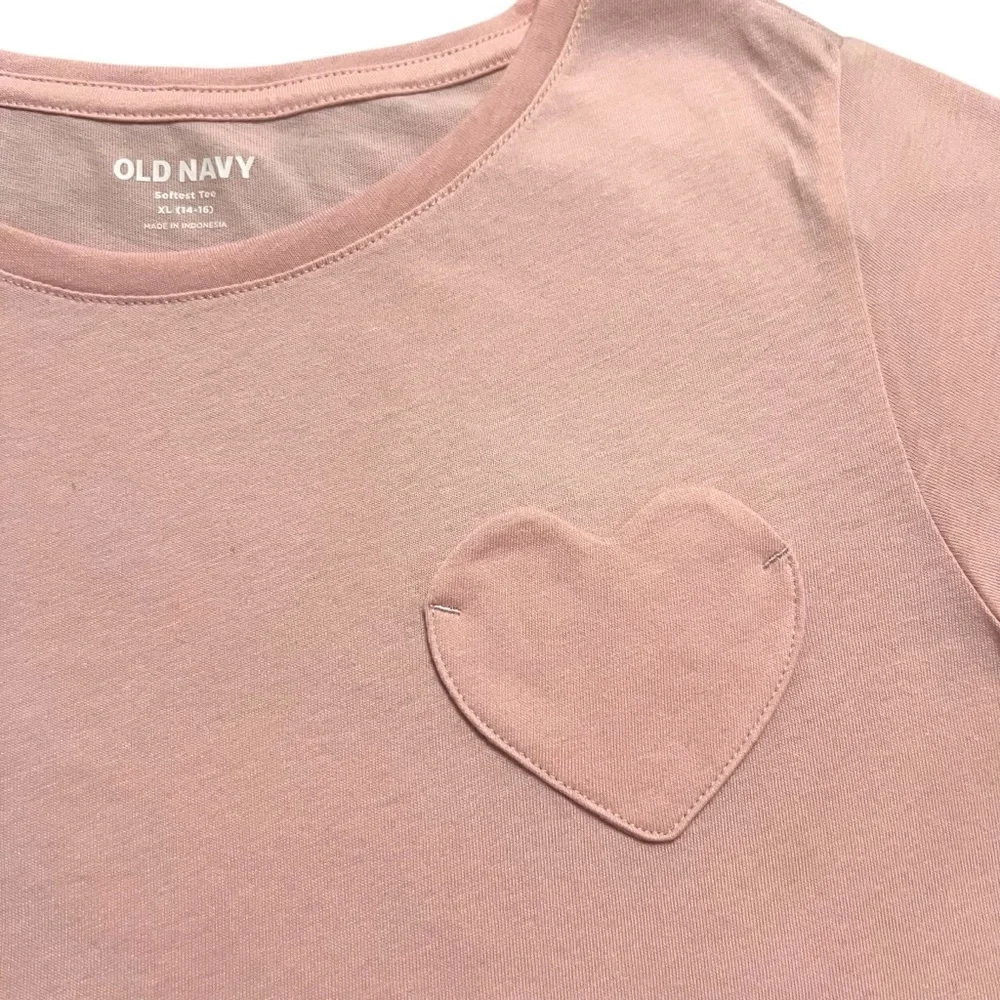 Old Navy XL (14-16) Pink Heart Pocket Tee Shirt